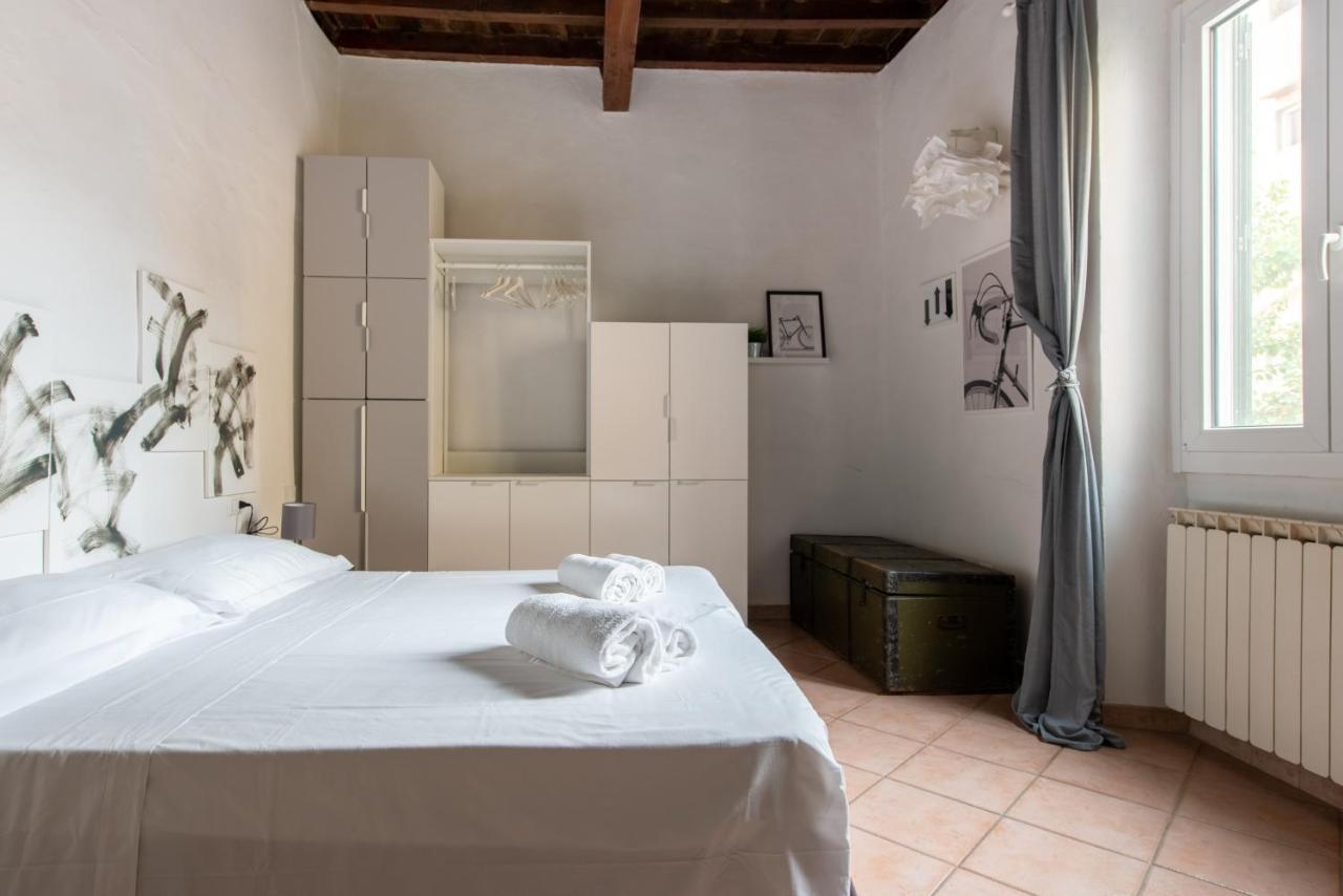 2 Rooms Next To A Market And Piazza Santa Croce - Homeunity فلورنس المظهر الخارجي الصورة