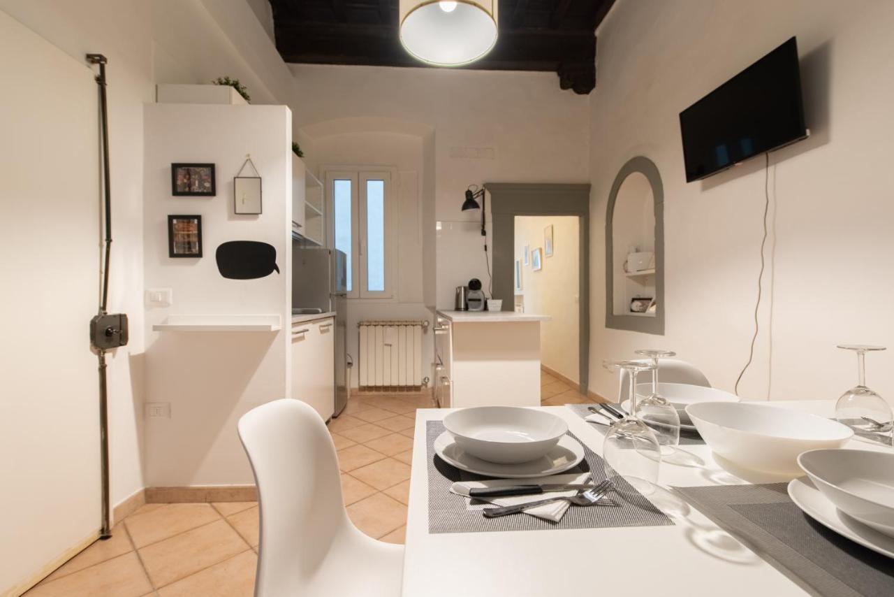 2 Rooms Next To A Market And Piazza Santa Croce - Homeunity فلورنس المظهر الخارجي الصورة