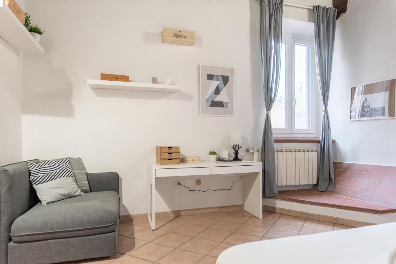 2 Rooms Next To A Market And Piazza Santa Croce - Homeunity فلورنس المظهر الخارجي الصورة