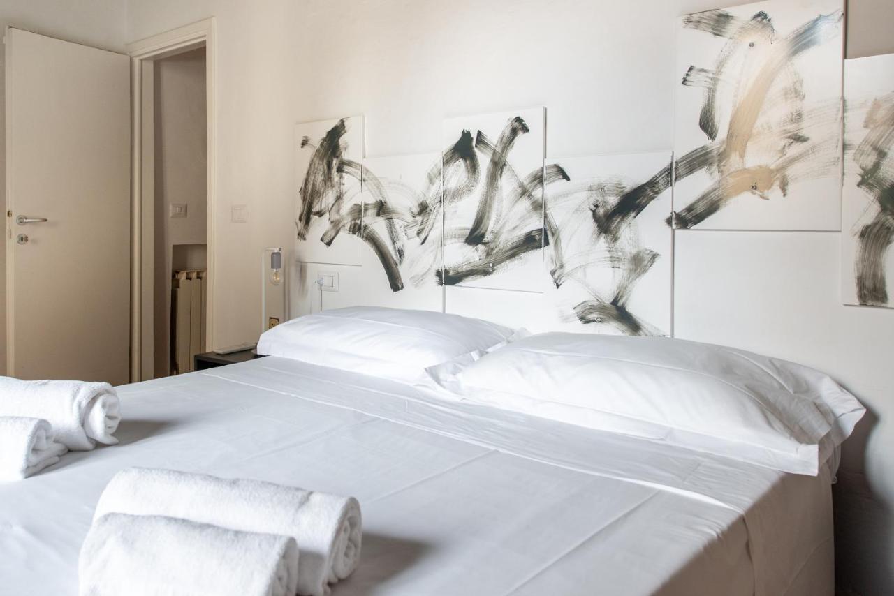 2 Rooms Next To A Market And Piazza Santa Croce - Homeunity فلورنس المظهر الخارجي الصورة